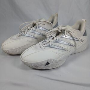 Adidas Basketball Sneakers Men’s 12 White Silver Low Top Athletic Court Shoes